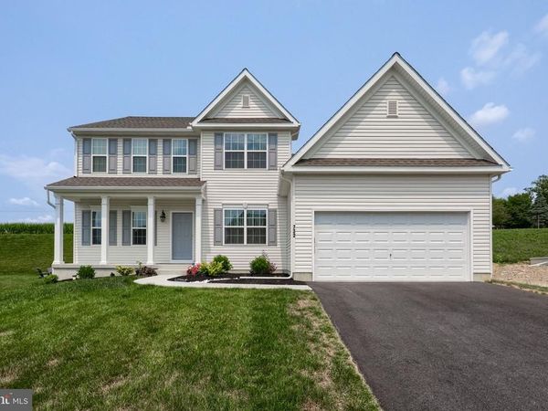 732 BILLY DRIVE , LANCASTER, PA 17601