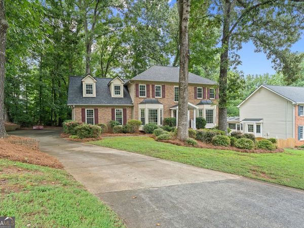 2711 Arbor Summit, Marietta, GA 30066