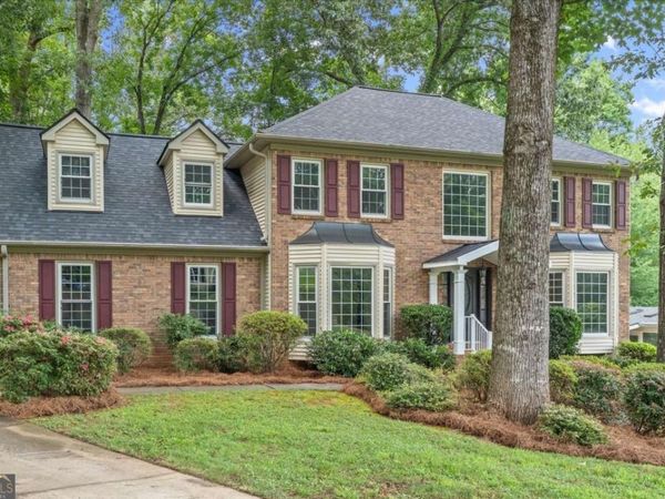 2711 Arbor Summit, Marietta, GA 30066