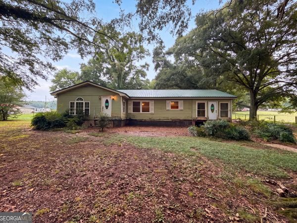 686 Hancock Bridge Road, Winder, GA 30680