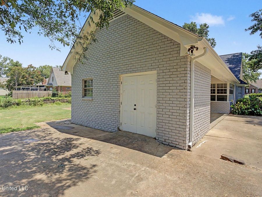 Property Image 38