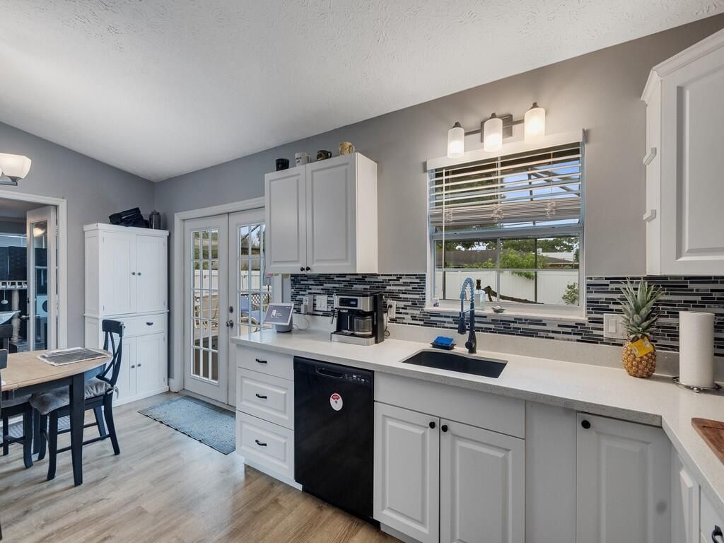 261 SE Wallace Terrace, Port Saint Lucie, FL 34983 Photo