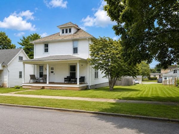 319 Eastern Avenue , New Lexington, OH 43764