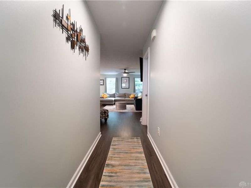280 Warm Springs Drive, Fairborn, OH 45324 Photo 3