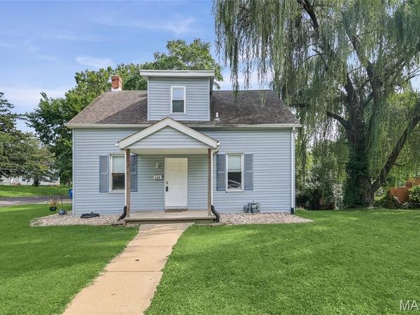 200 W Washington Street, Collinsville, IL 62234