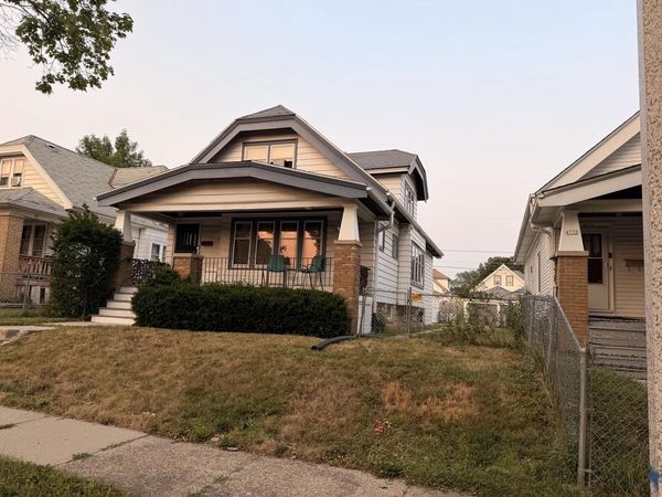 4718 N 41st STREET, Milwaukee, WI 53209