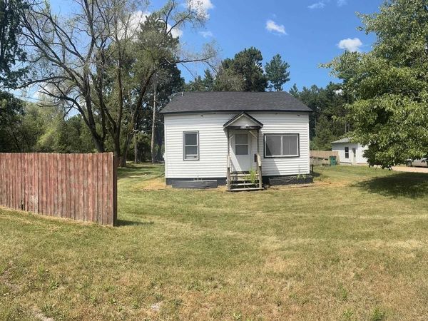 8530 COUNTY ROAD Z, Nekoosa, WI 54457