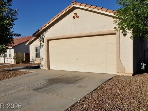 452 Groft Way, Henderson, NV 89015