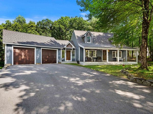 59 Cinnamon Drive, Goffstown, NH 03045