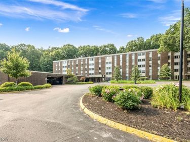 3068 Kent Road, Unit 501C, Stow, OH 44224