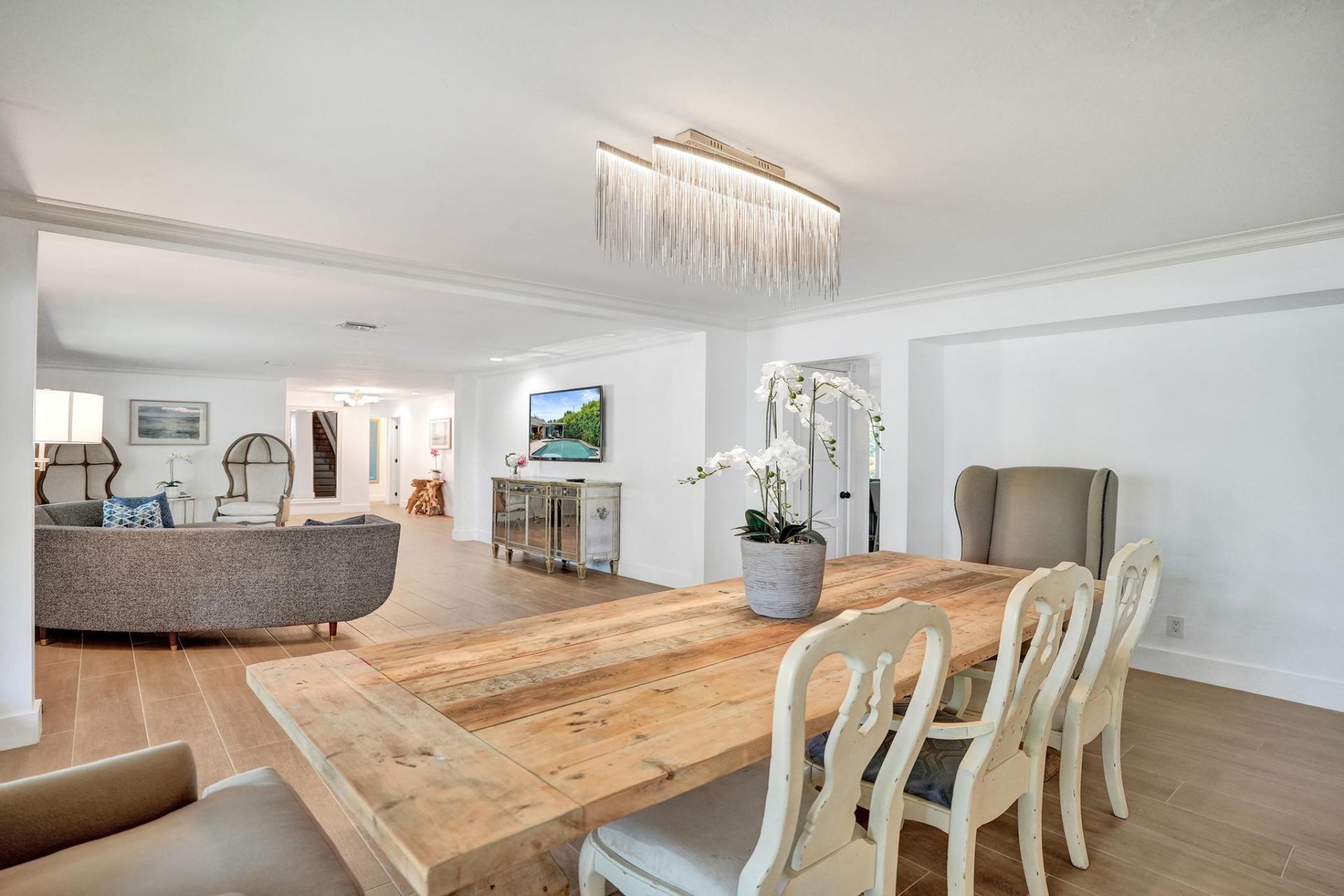 2 Mendota Lane, Sea Ranch Lakes, FL 33308 Photo
