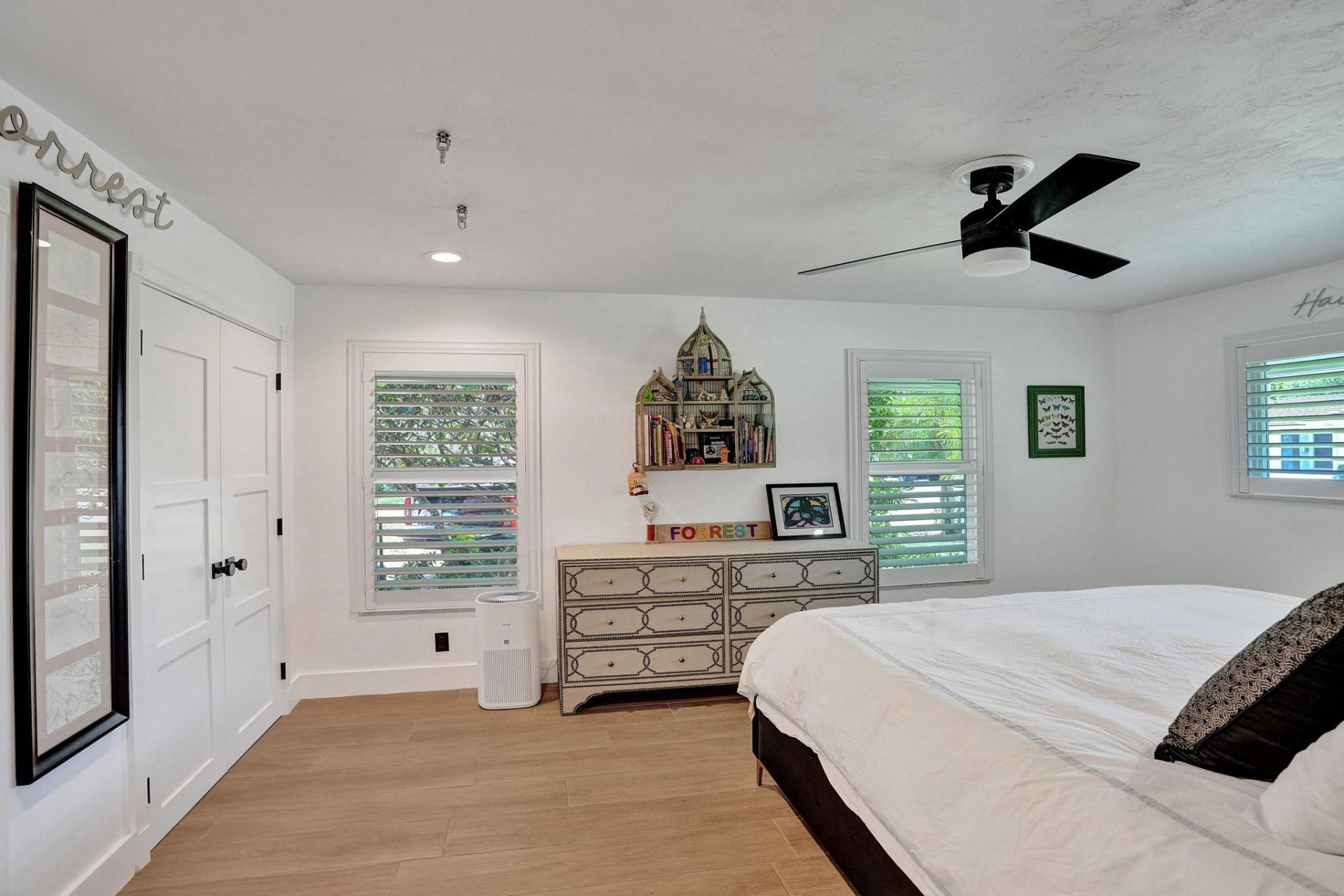 2 Mendota Lane, Sea Ranch Lakes, FL 33308 Photo