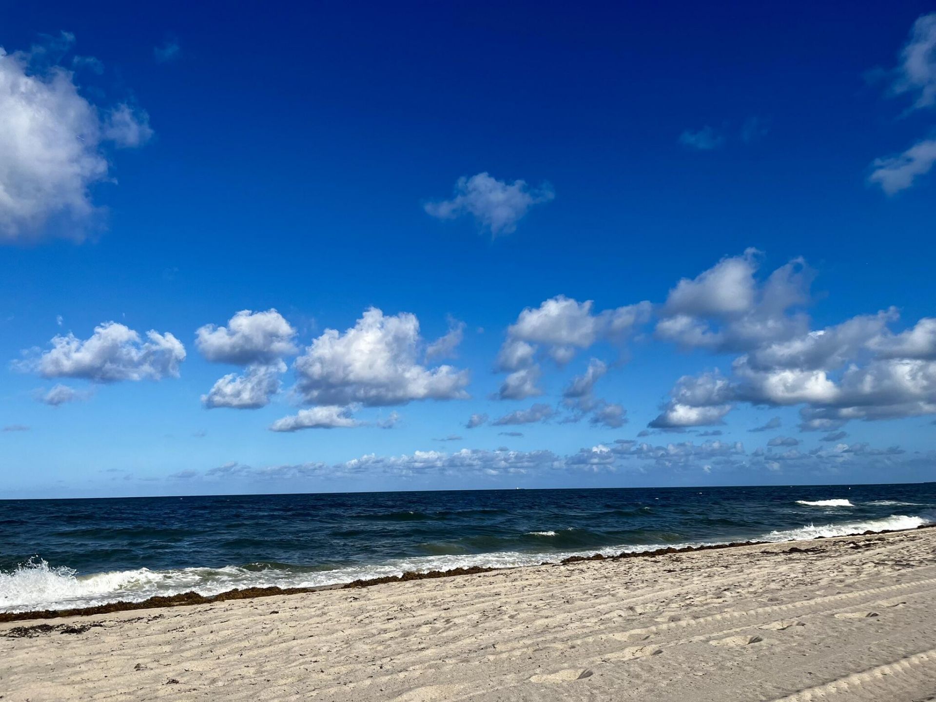 2 Mendota Lane, Sea Ranch Lakes, FL 33308 Photo
