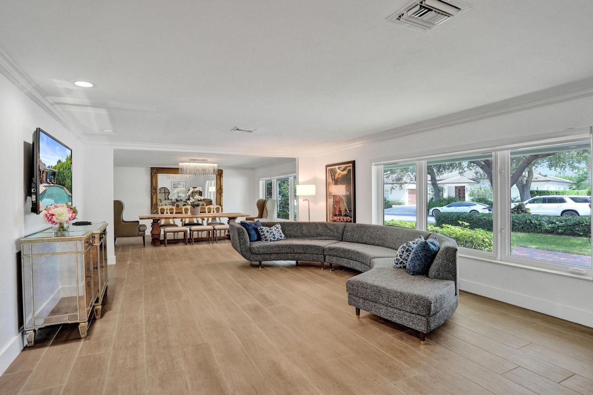 2 Mendota Lane, Sea Ranch Lakes, FL 33308 Photo