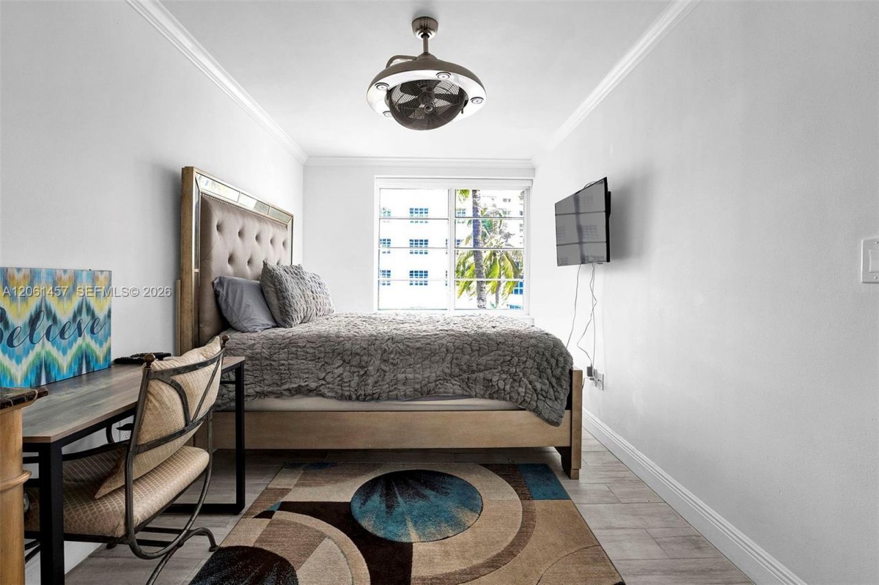 1460 Ocean Dr, Unit 305, Miami Beach, FL 33139 Photo