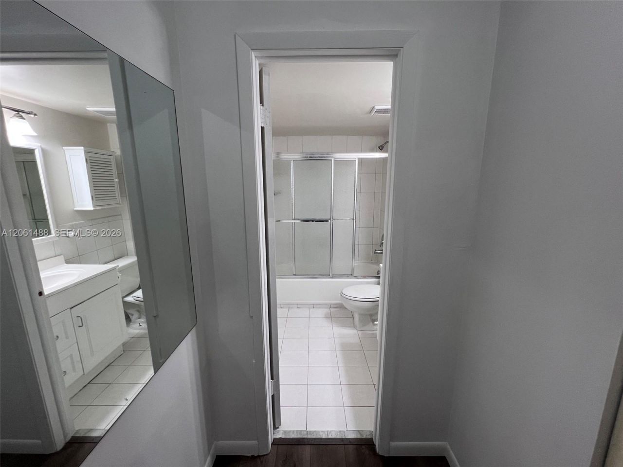 1665 Bay Rd , Unit 416, Miami Beach, FL 33139 Photo