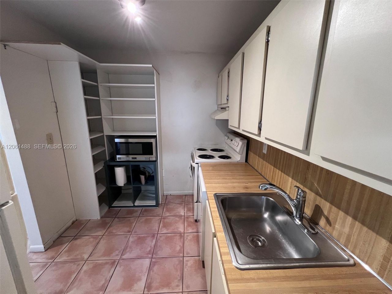 1665 Bay Rd , Unit 416, Miami Beach, FL 33139 Photo