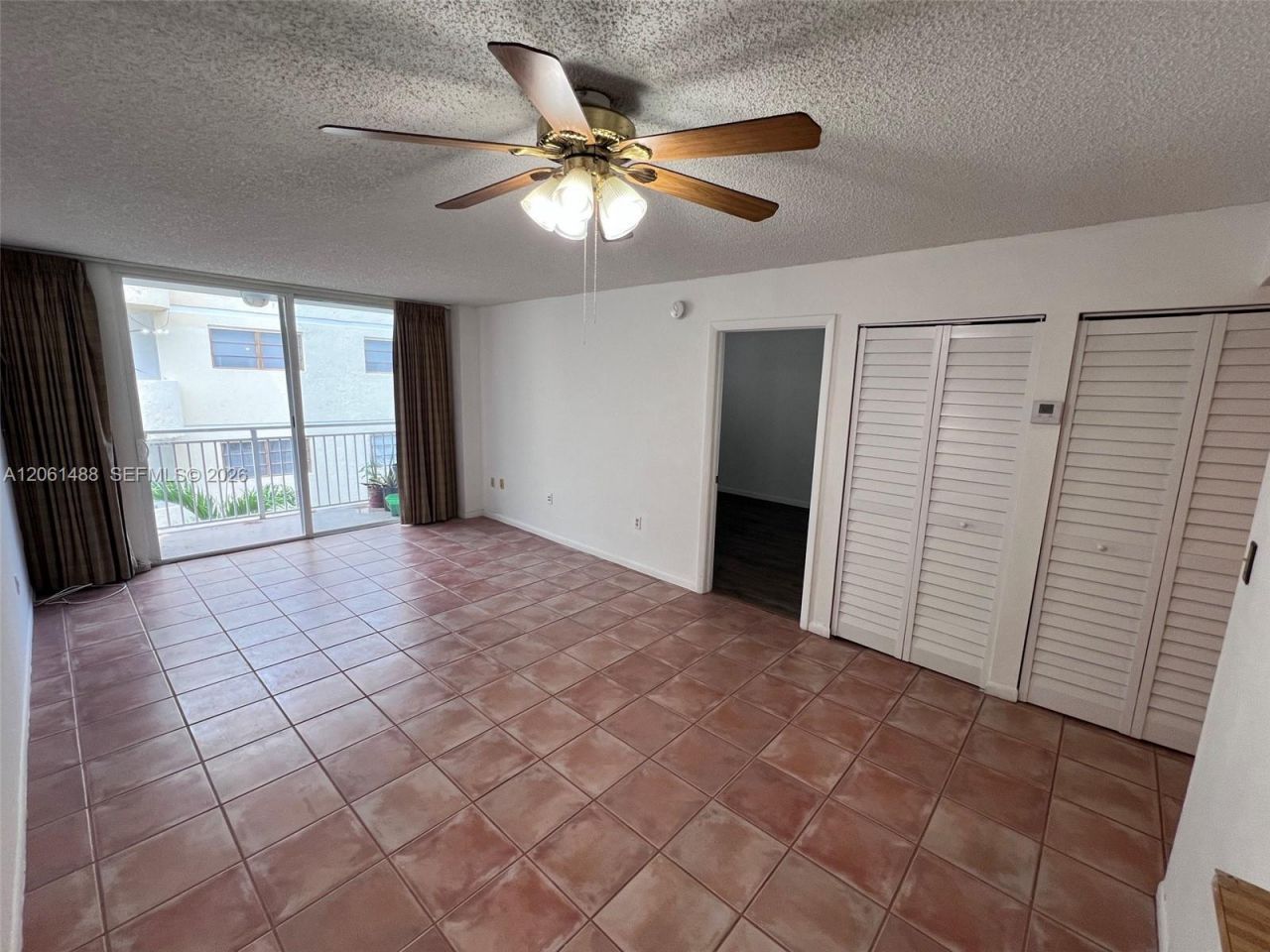 1665 Bay Rd , Unit 416, Miami Beach, FL 33139 Photo