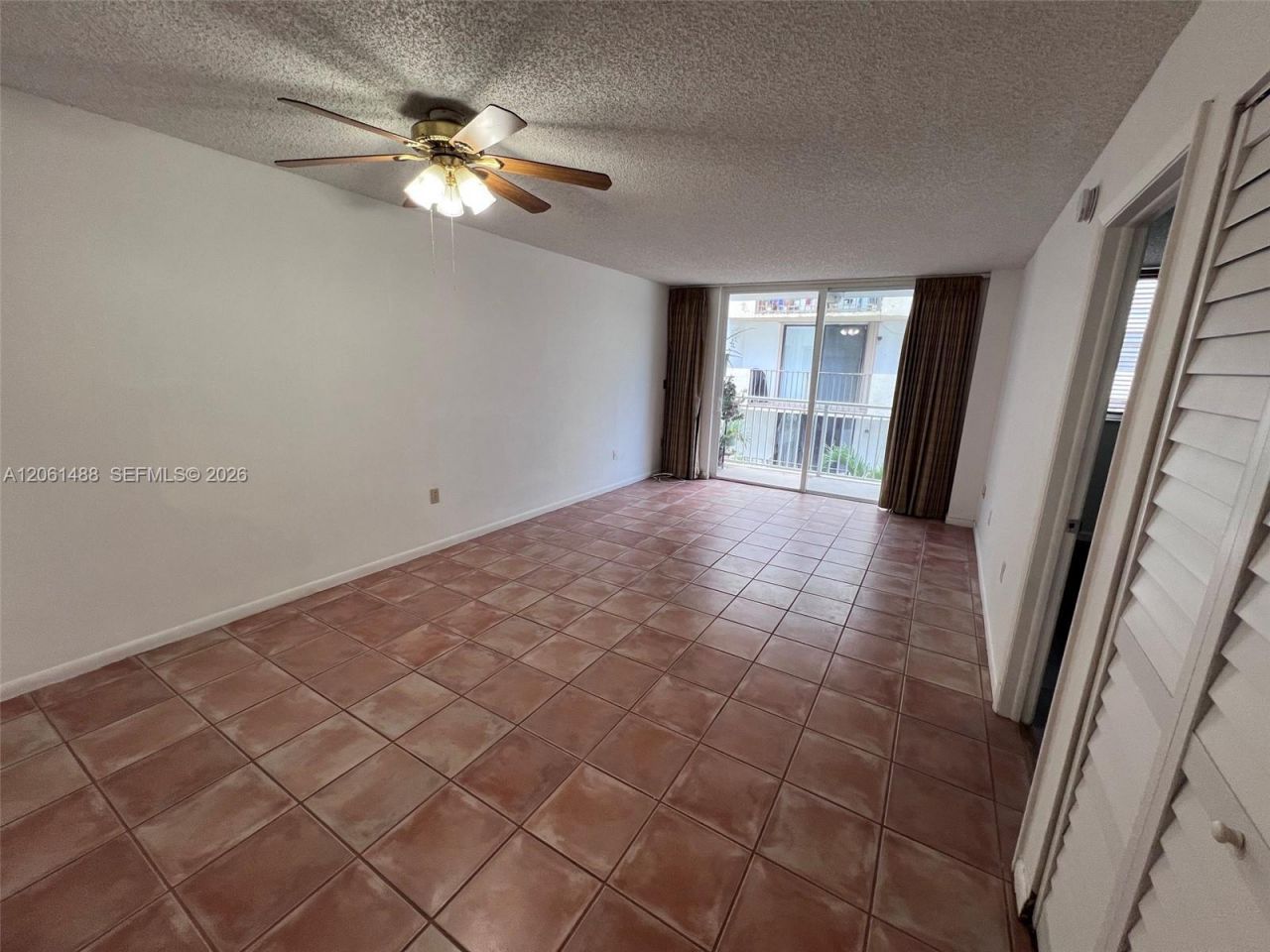 1665 Bay Rd , Unit 416, Miami Beach, FL 33139 Photo