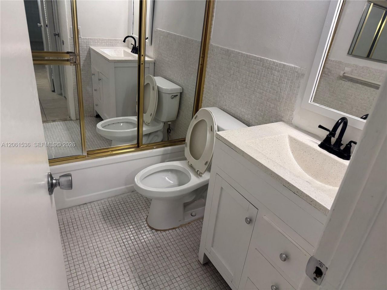 4730 NW 10th Ct , Unit 210, Plantation, FL 33313 Photo
