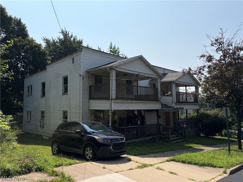 2151 8th Street SW, Akron, OH 44314 Photo 2