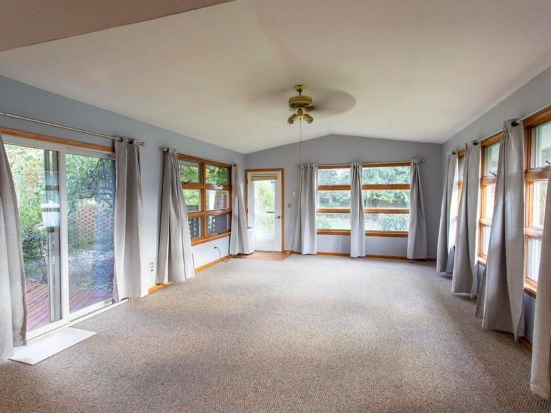 393 Pierson Boulevard, Newark, OH 43055 Photo 15