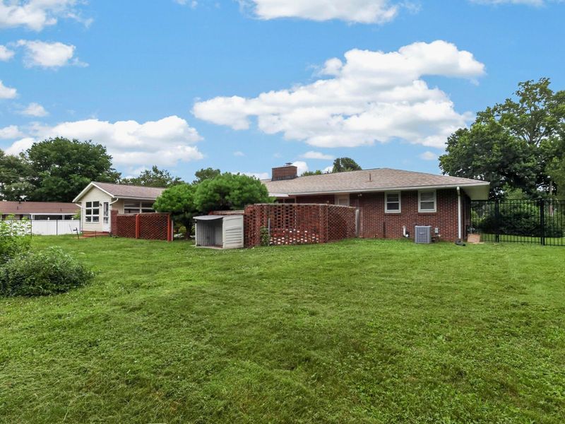 393 Pierson Boulevard, Newark, OH 43055 Photo 32