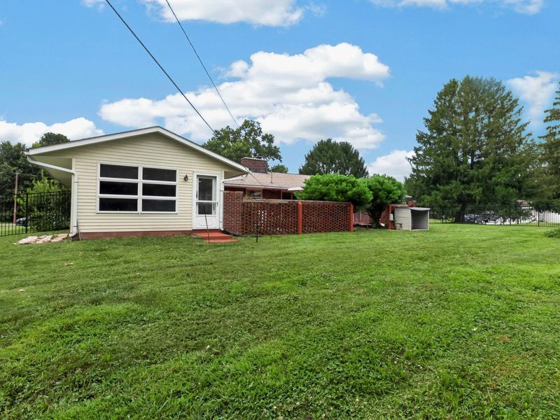 393 Pierson Boulevard, Newark, OH 43055 Photo 34