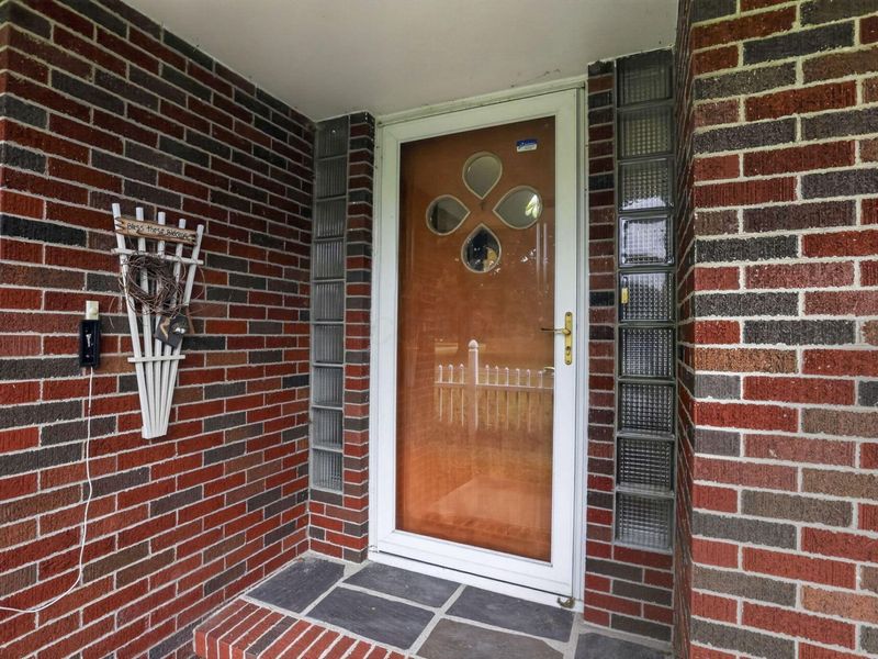 393 Pierson Boulevard, Newark, OH 43055 Photo 4