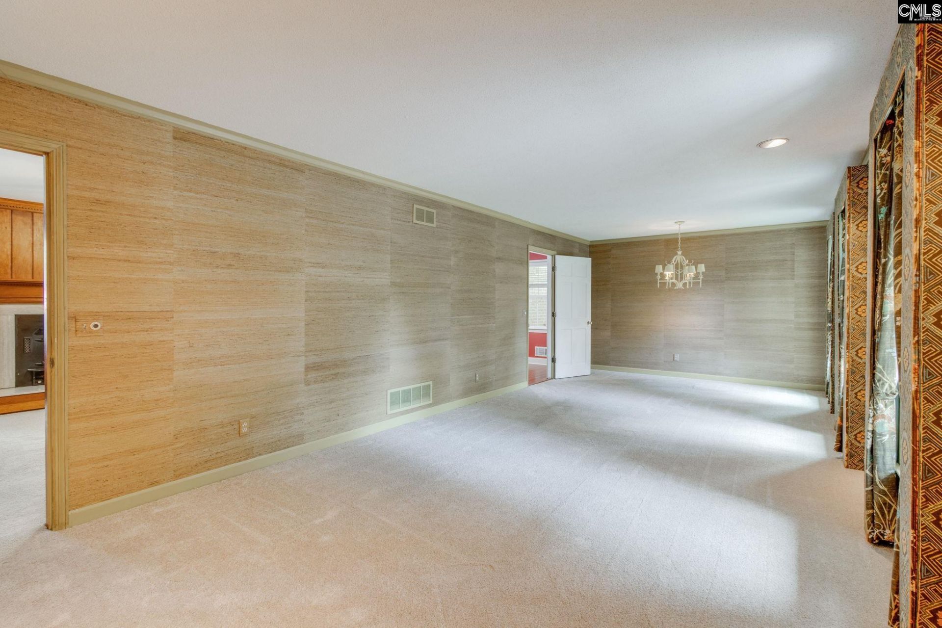 208 Greenfield Road  Photo 6