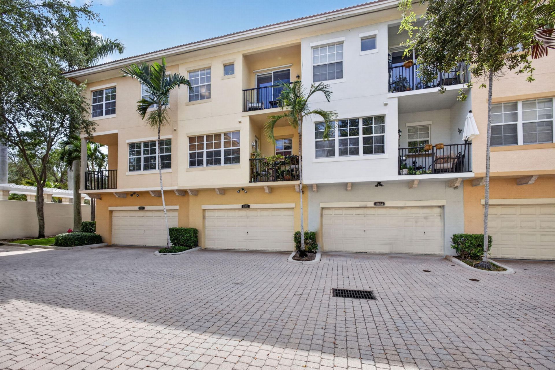 11812 Valencia Gardens Avenue, Palm Beach Gardens, FL 33410 Photo