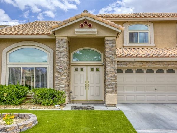 3692 River Canyon Road , Las Vegas, NV 89129
