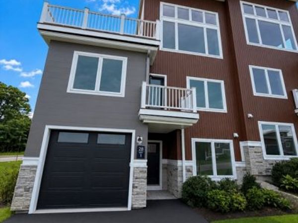 28 Vantage Point Drive, Unit 1, Laconia, NH 03246