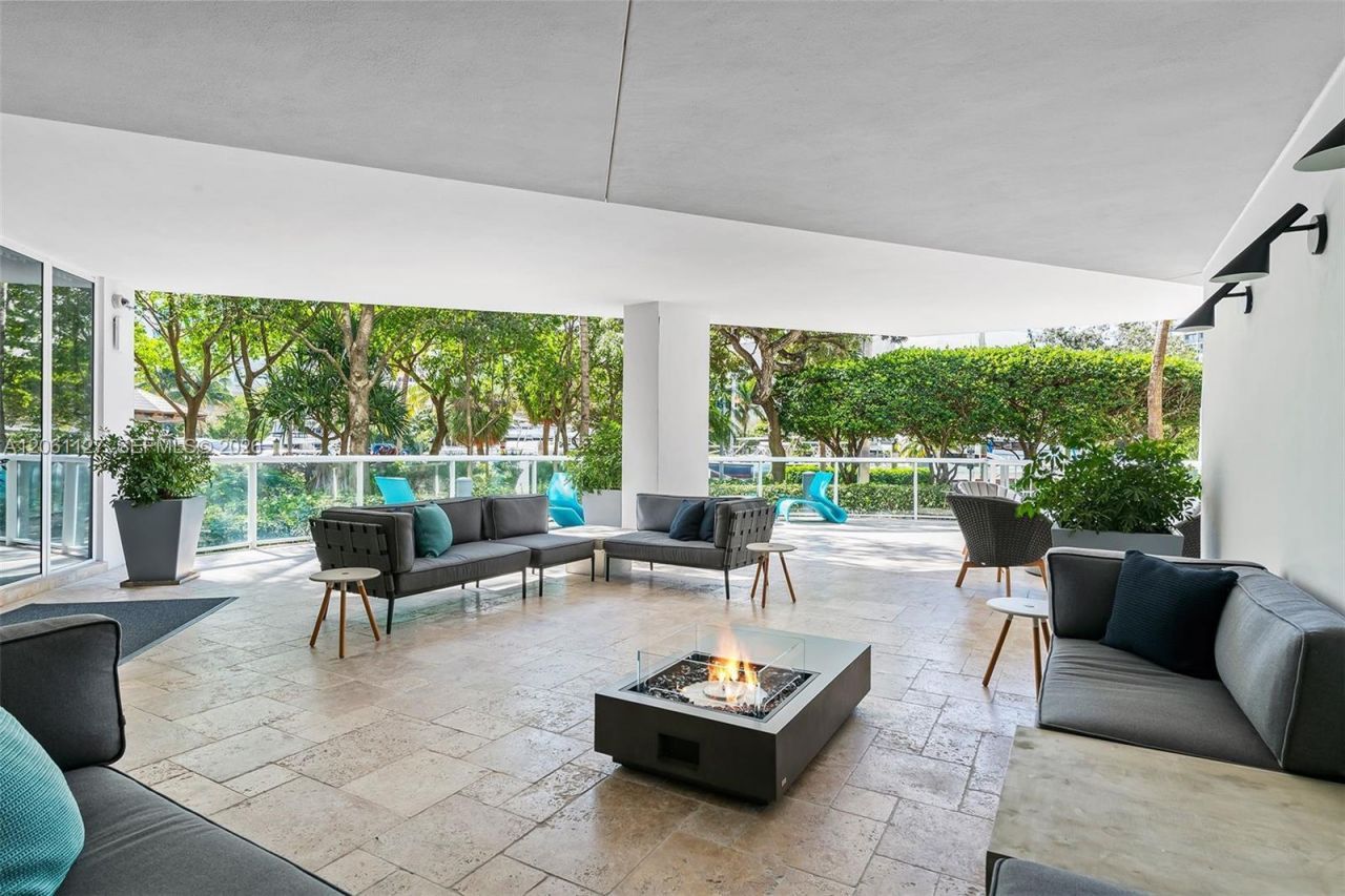 333 Las Olas Way, Unit 504, Fort Lauderdale, FL 33301 Photo
