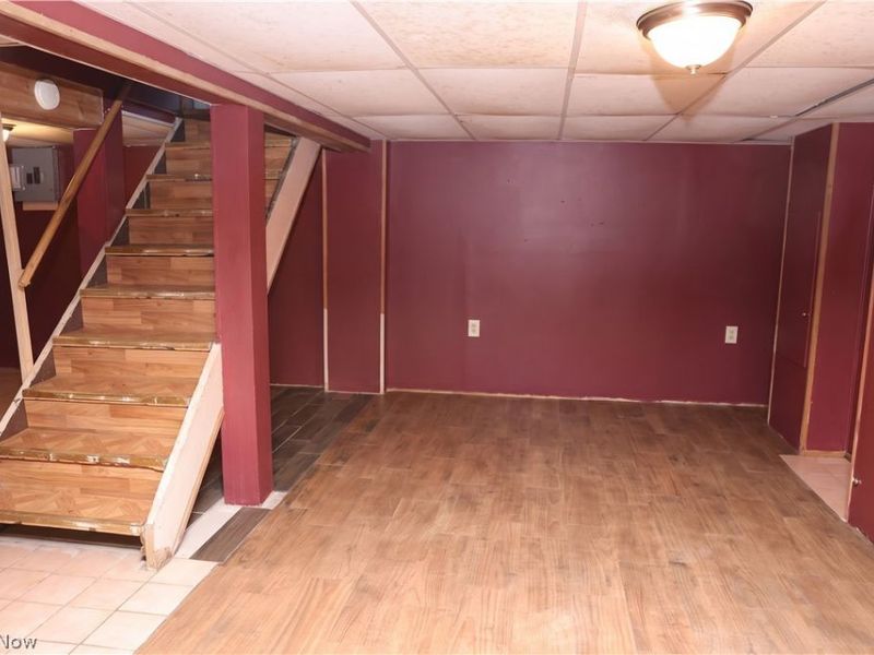 1081 Greenwood Avenue, Akron, OH 44320 Photo 8