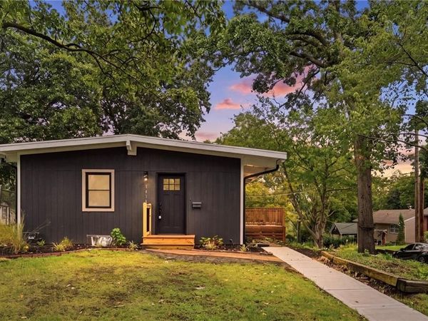 1414 Park Court, Kansas City, MO 64111