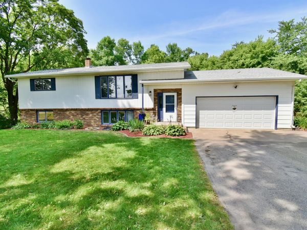 1211 County Road 2 S, Saint Stephen, MN 56375