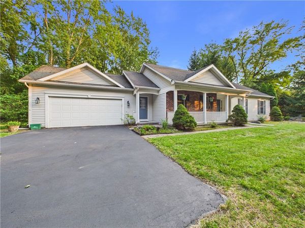 489 French Road , Rochester, NY 14618