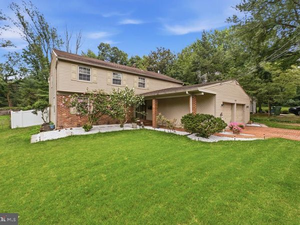 557 COVERED ROAD, CHERRY HILL, NJ 08034