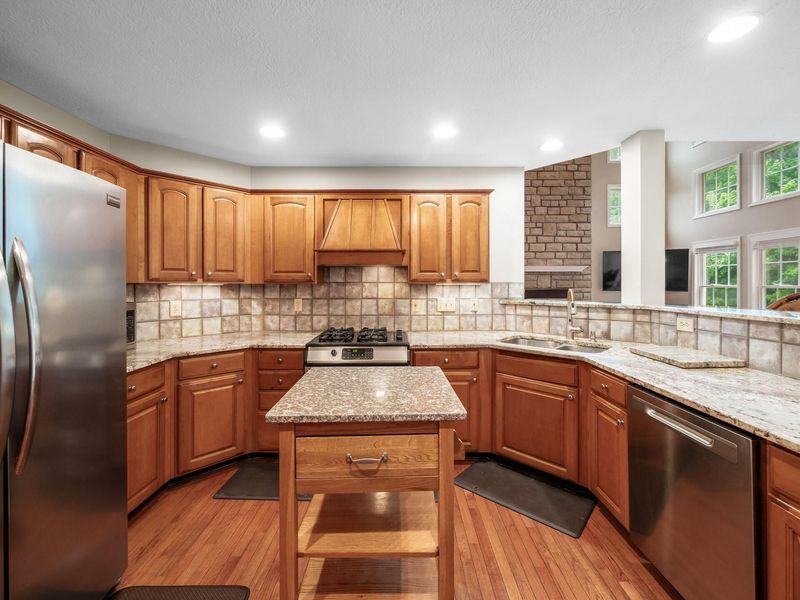 7446 Loy Rush Court, Canal Winchester, OH 43110 Photo 13