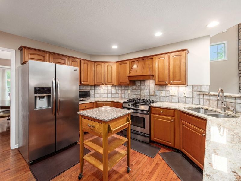 7446 Loy Rush Court, Canal Winchester, OH 43110 Photo 14
