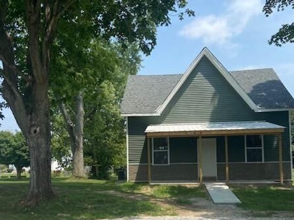 110 N Church Street, New Holland, OH 43145