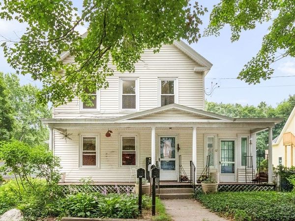 62 Glendale St, Maynard, MA 01754