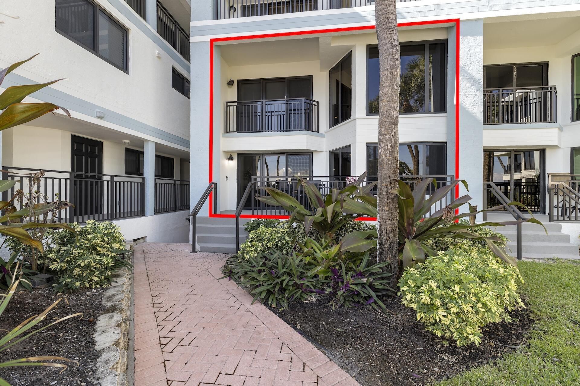 665 SE 21st Avenue, Unit 104, Deerfield Beach, FL 33441 Photo