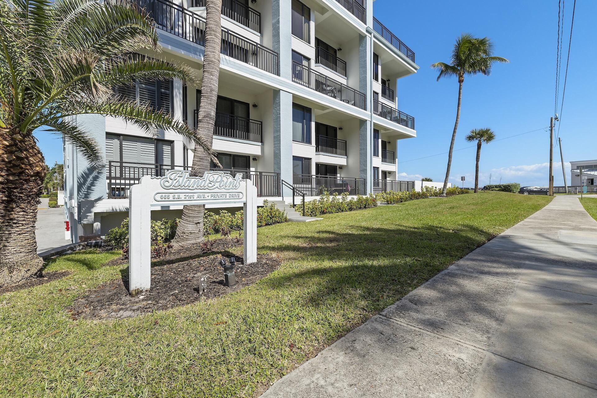 665 SE 21st Avenue, Unit 104, Deerfield Beach, FL 33441 Photo