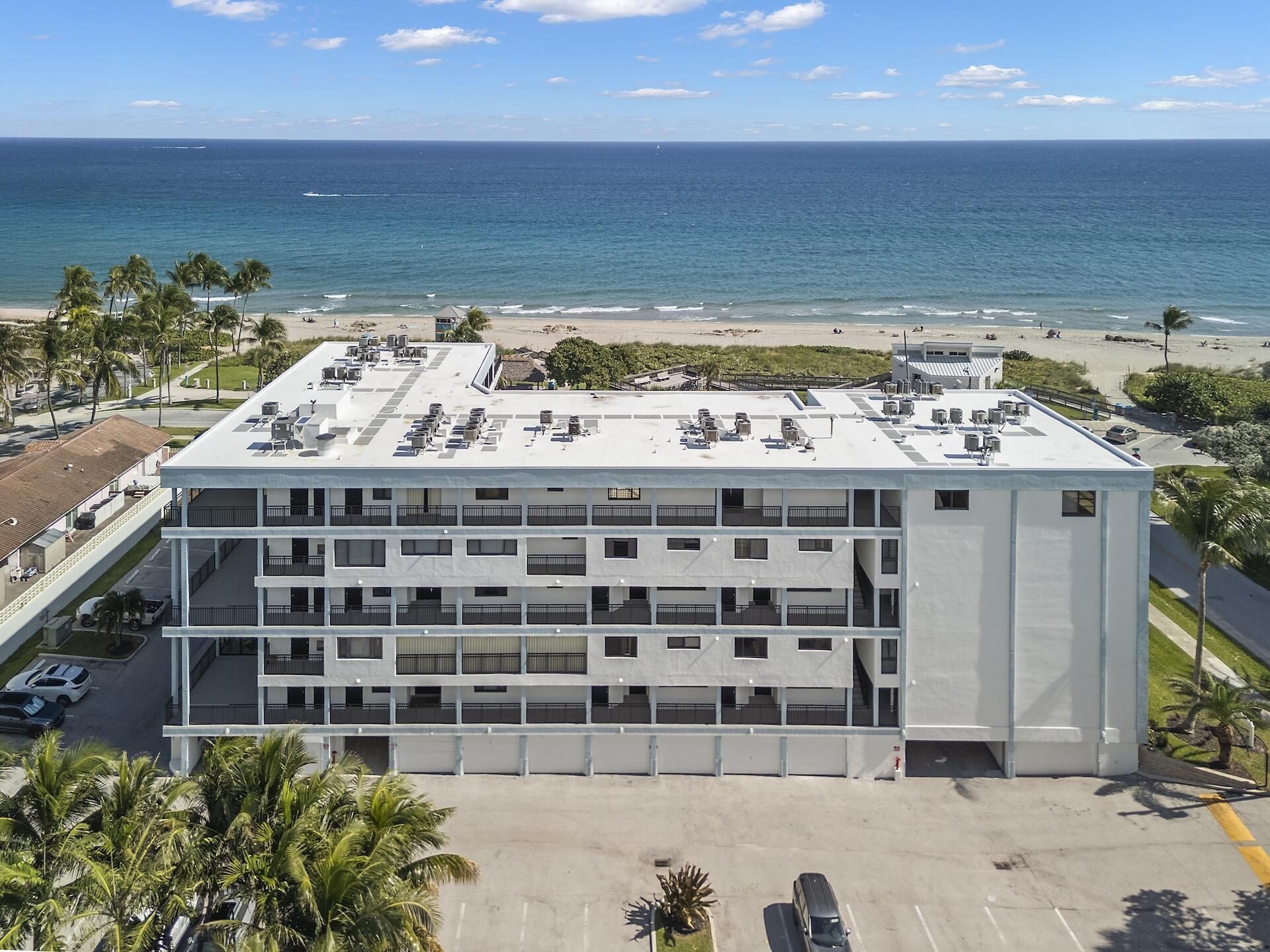 665 SE 21st Avenue, Unit 104, Deerfield Beach, FL 33441 Photo