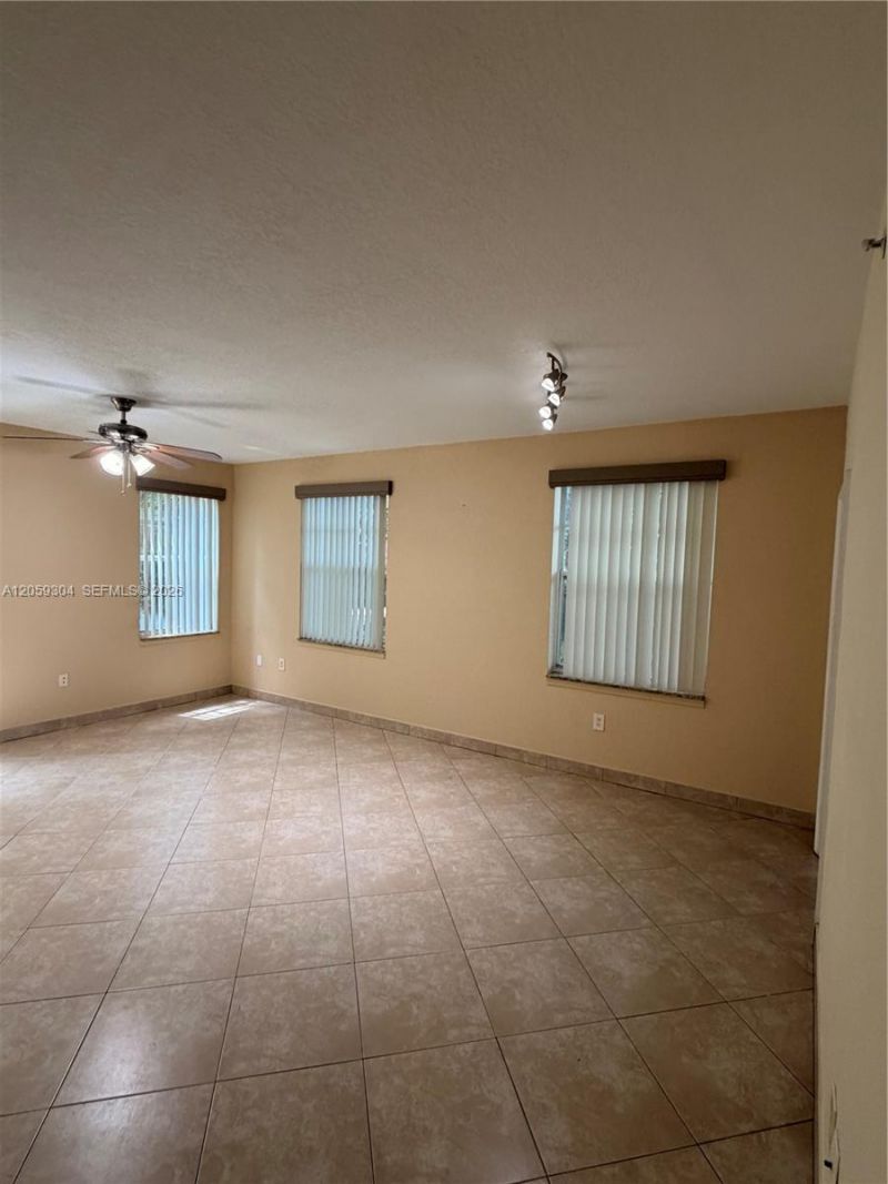 6640 W Sample Rd , Unit 6640, Coral Springs, FL 33067 Photo