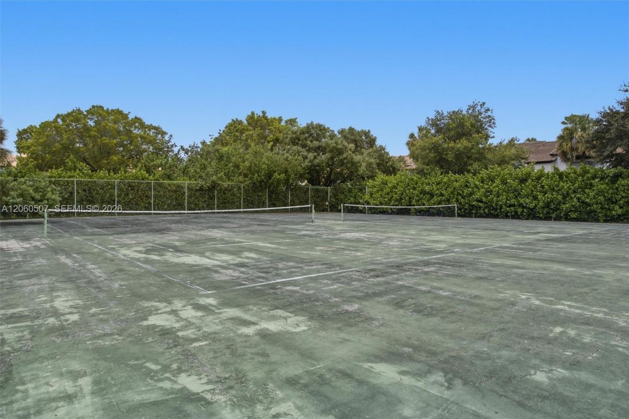 4054 N Pine Island Rd , Unit 2B, Sunrise, FL 33351 Photo