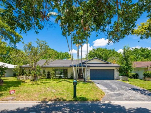 9939 NW 19th St , Coral Springs, FL 33071