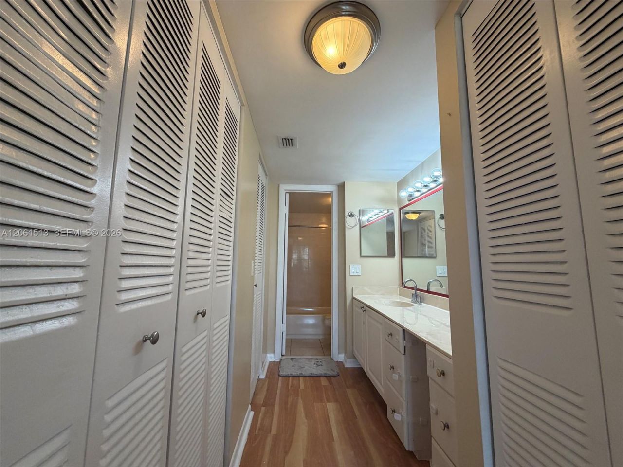 711 N Pine Island Rd , Unit 121, Plantation, FL 33324 Photo